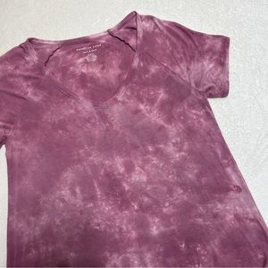 American Eagle Soft and Sexy Tiedye V-Neck Shirt H14